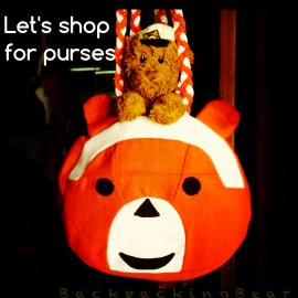 Let's shop for purses